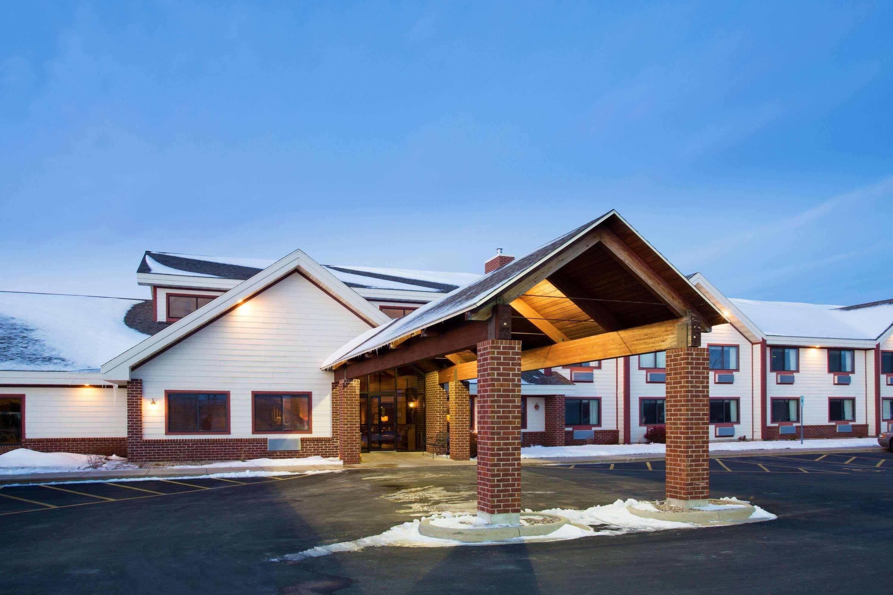 Americinn By Wyndham New London Exterior foto